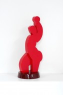 La bailarina roja  0.35 x 0.16 x 0.16 cm / Madera pintada con laca italiana